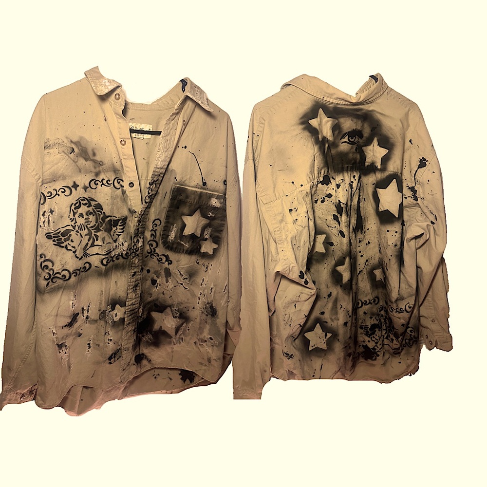 UPSTYLED/AIRBRUSHED ANGEL EDDIE BAUER BUTTON UP